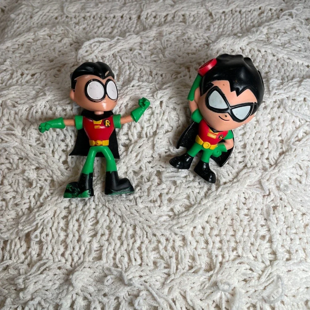 Teen Titans Go Robin Action Figure Lot DC Comics McDonalds Happy Meal Toys 2pc‎